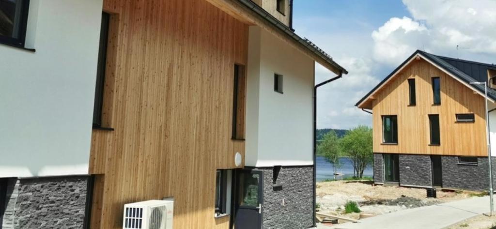 Apartman Lipenka Černá v Pošumaví Exteriör bild