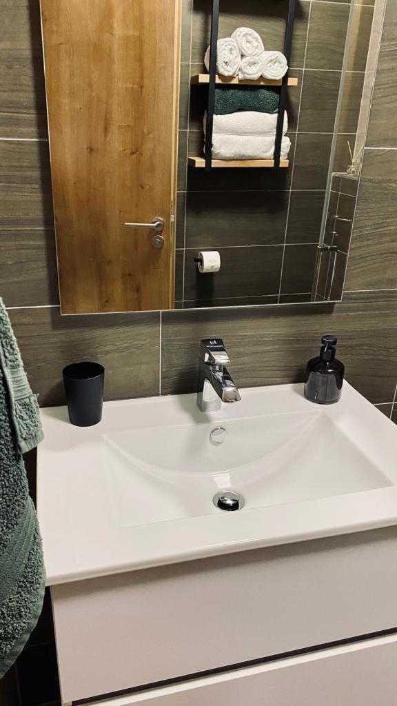 Apartman Lipenka Černá v Pošumaví Exteriör bild